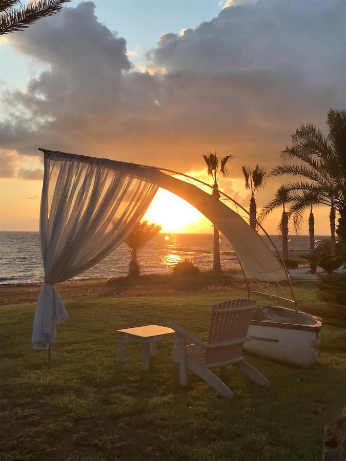 Kymmates Beach Front Villas Paphos Kültér fotó